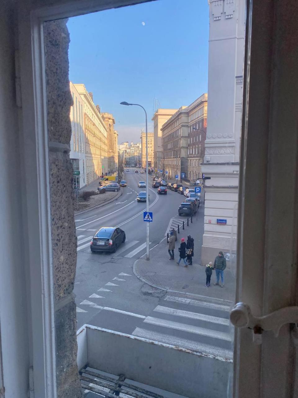 Centrum Artlwowska Warszawa Rum bild